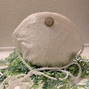 Vintage La Regale White Beaded Clutch Bag